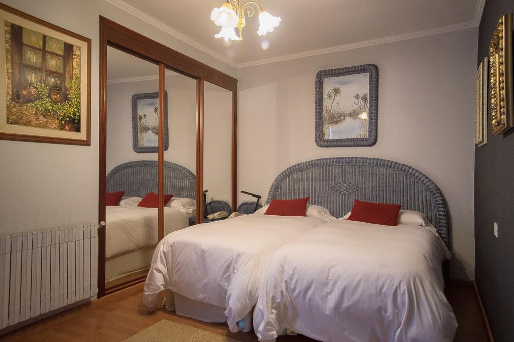 ريدونديلا Hotel Santo Apostol المظهر الخارجي الصورة